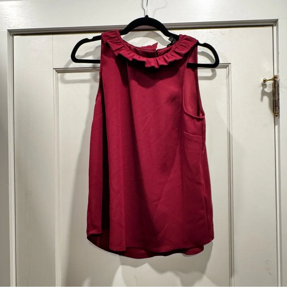J Crew Womens Burgundy Ruffle‎ neck sleeveless blouse top Valentines Day Date